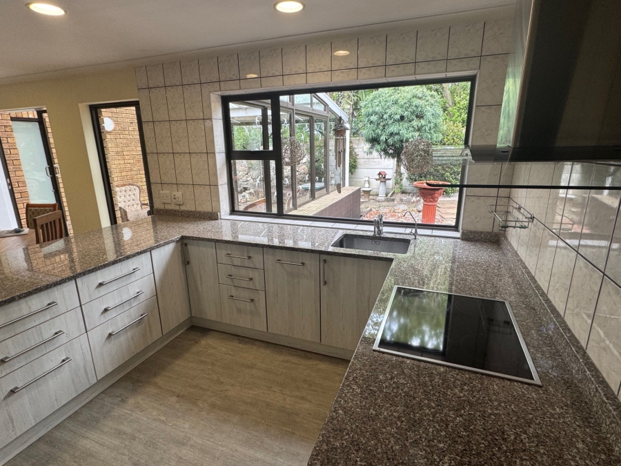 4 Bedroom Property for Sale in Eden Western Cape